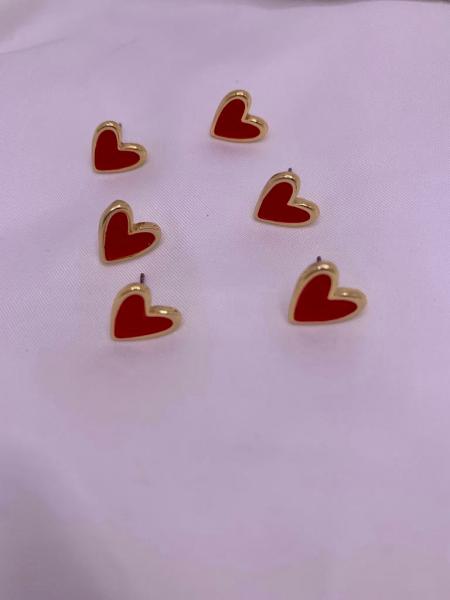 Kisses Earrings picture