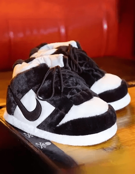 AJ 1 NIKE SNEAKER SLIPPERS picture