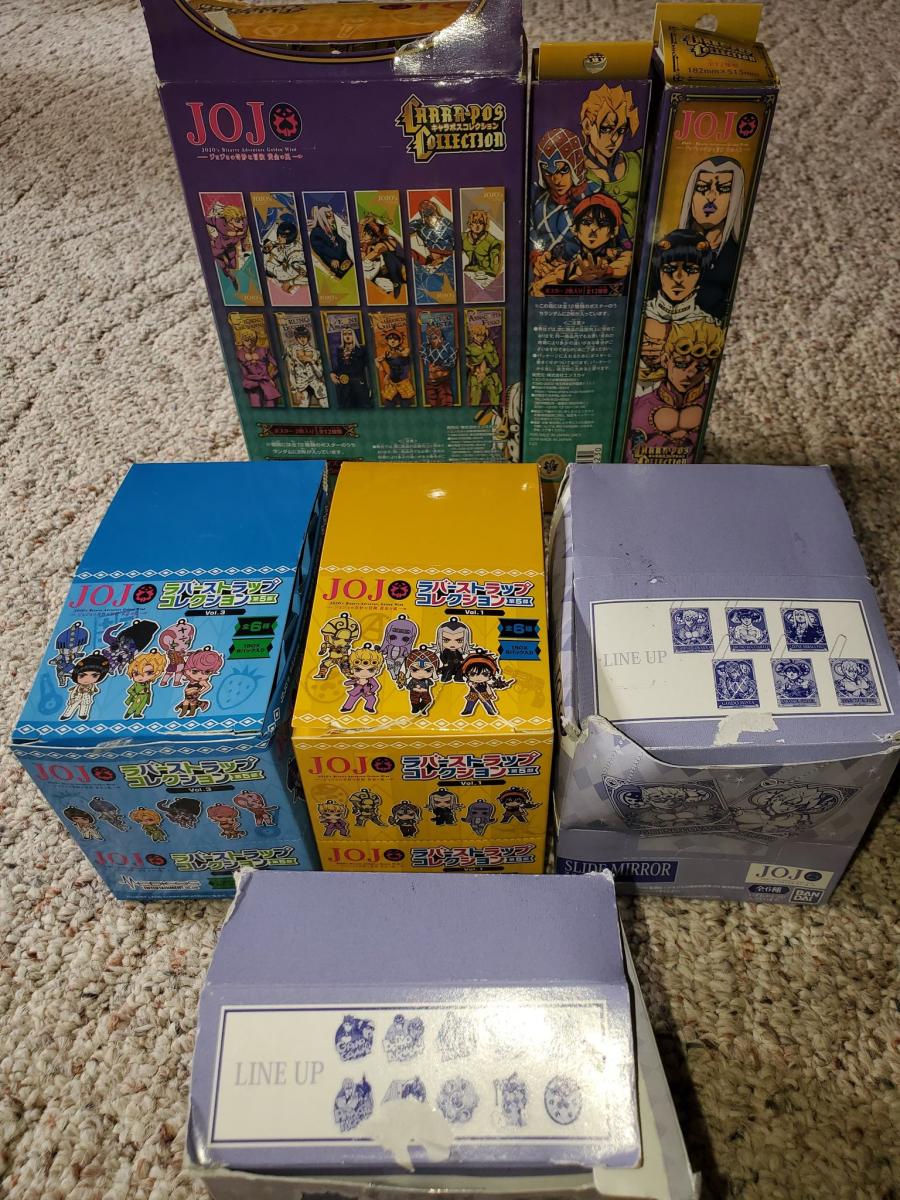 JoJo Character straps, stands, Mini-figures picture