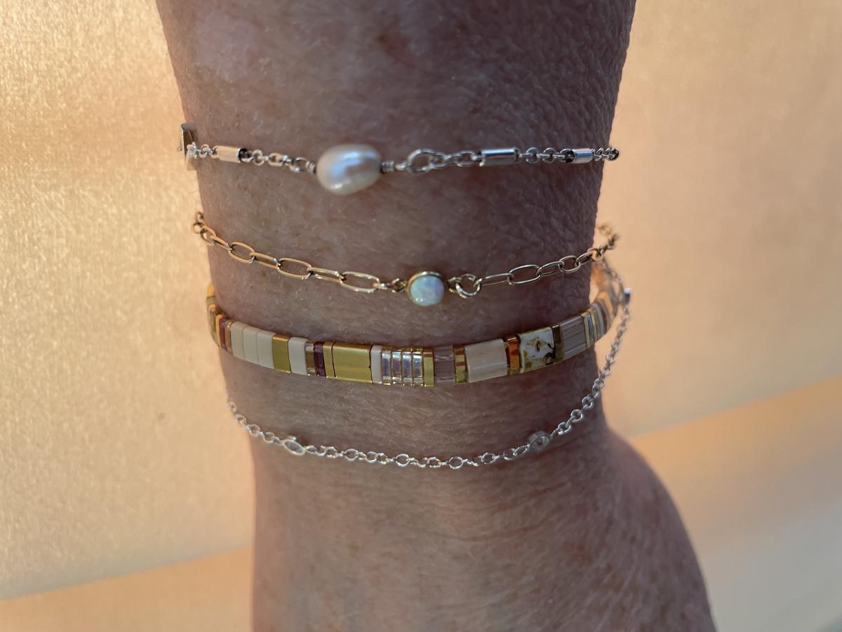 Permanent Bracelet picture