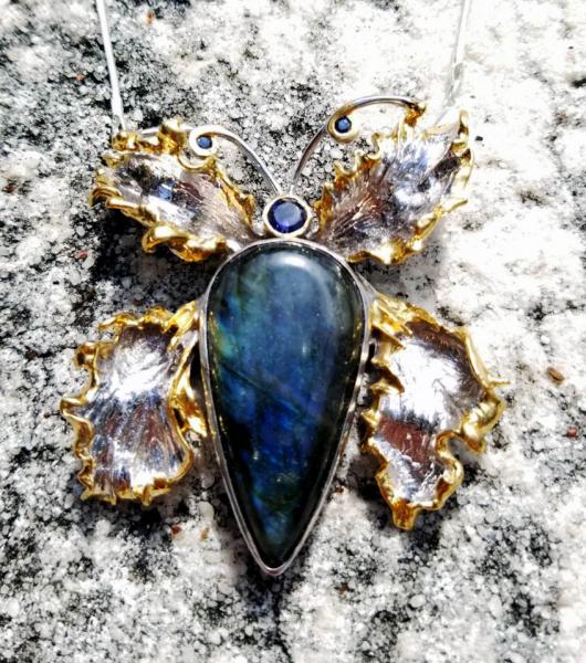 Mothra (Labradorite Necklace)