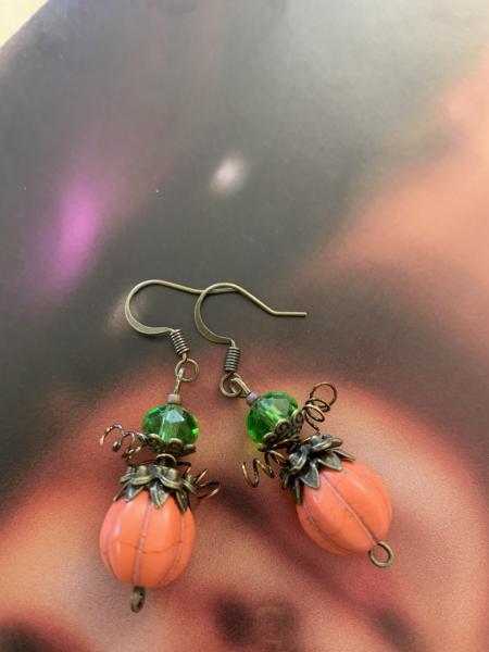 Pumpkin Earrings picture