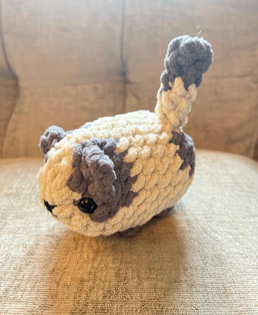 Mini Loaf Cat | Hand-Crocheted Plush in Two-Toned Chunky Chenille Yarn picture