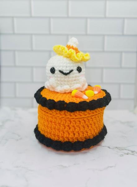 Halloween Ghost Cake Crochet Trinket Box | Handmade Wooden Keepsake with Magnetic Closure