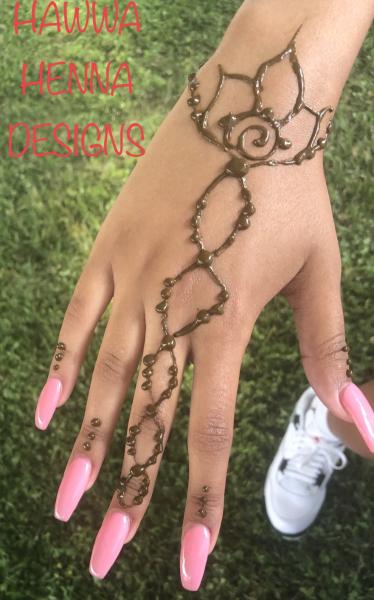 Hawwa Henna Designs