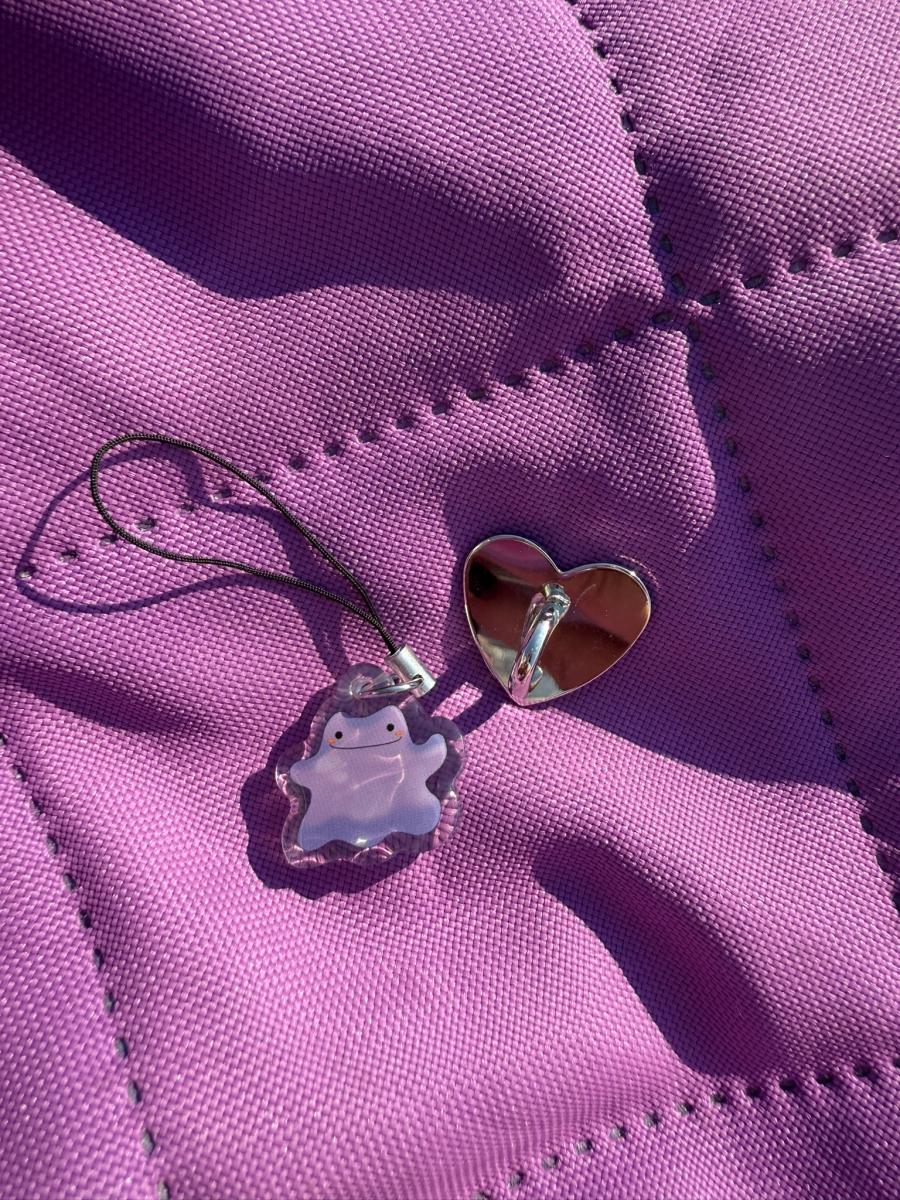 Ditto Phone Charm picture