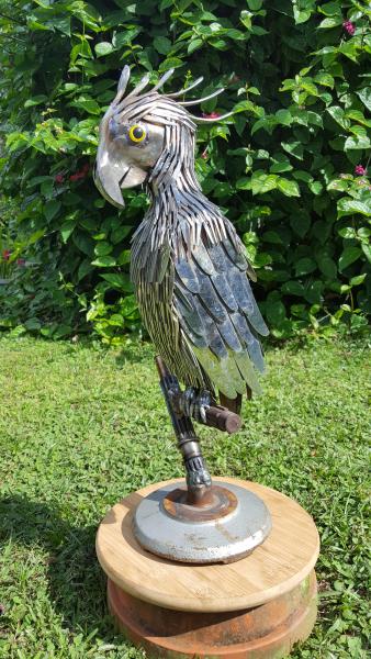 Parrot Sculpture