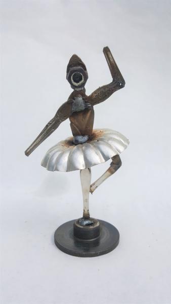 Dancer Sculpture - Scrap Metal Dancer - Ballerina picture