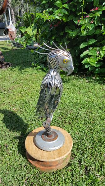 Parrot Sculpture picture