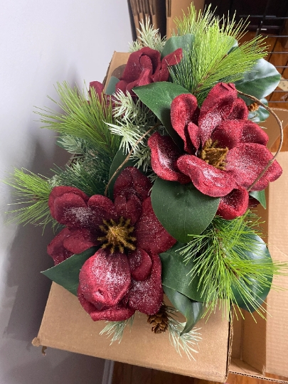 Poinsettia Center Piece picture