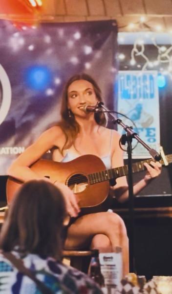 Live Music Performance - 1 Hour