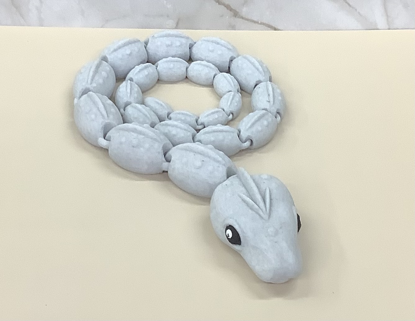 Articulated snake picture