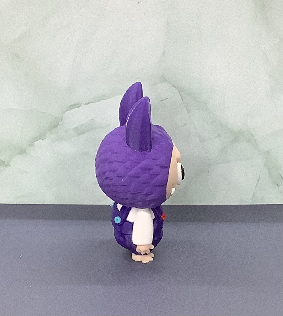 Labubu in purple picture