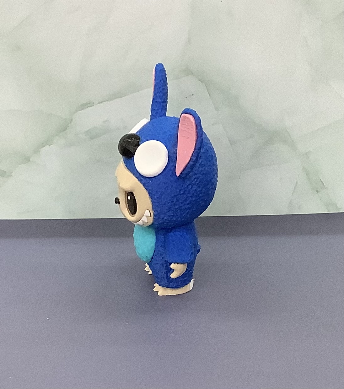 Labubu Stitch picture