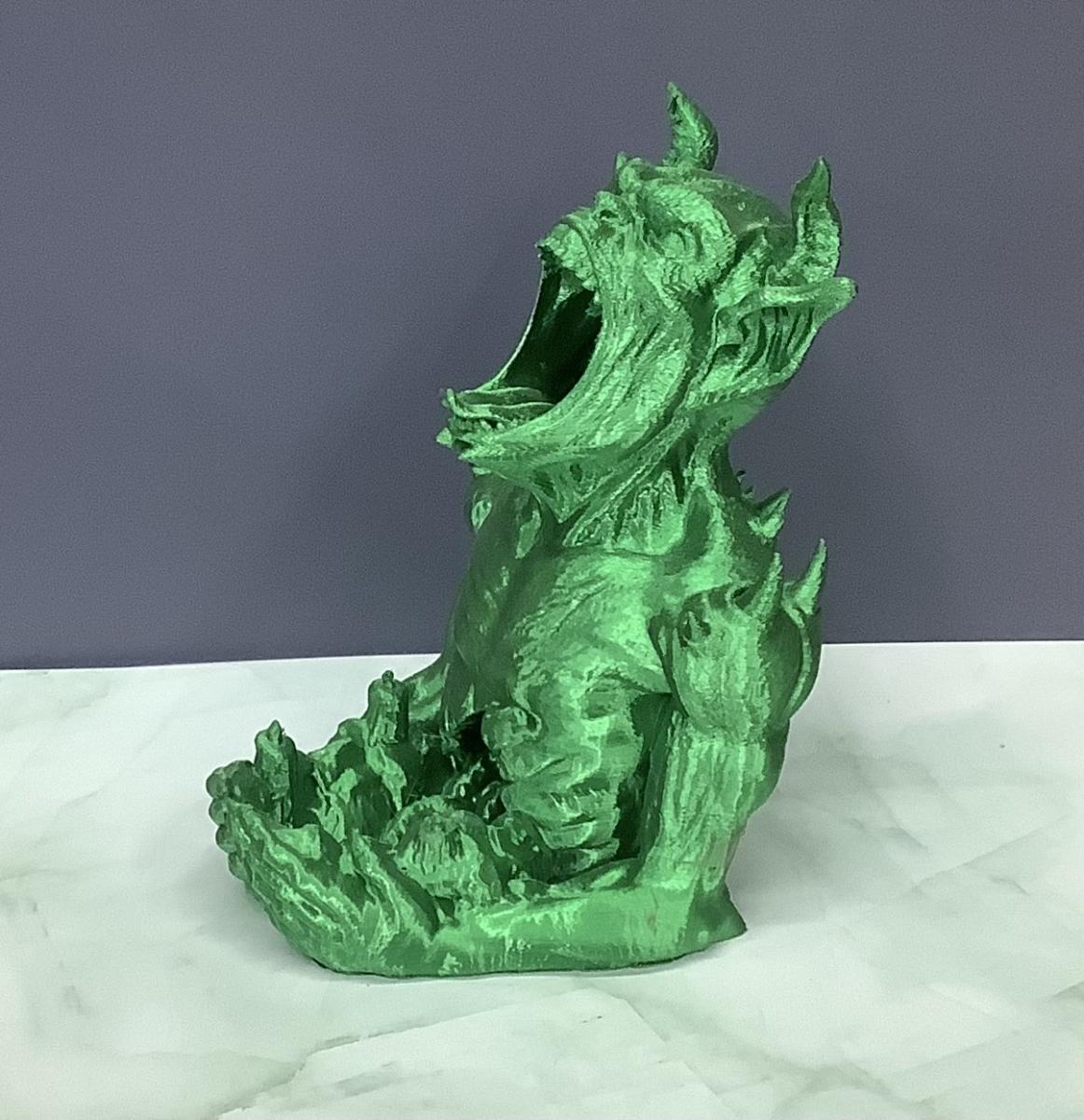 Dice roller randomizing picture