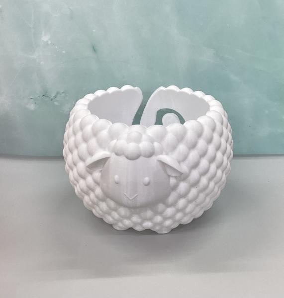 Lamb Yarn Bowl