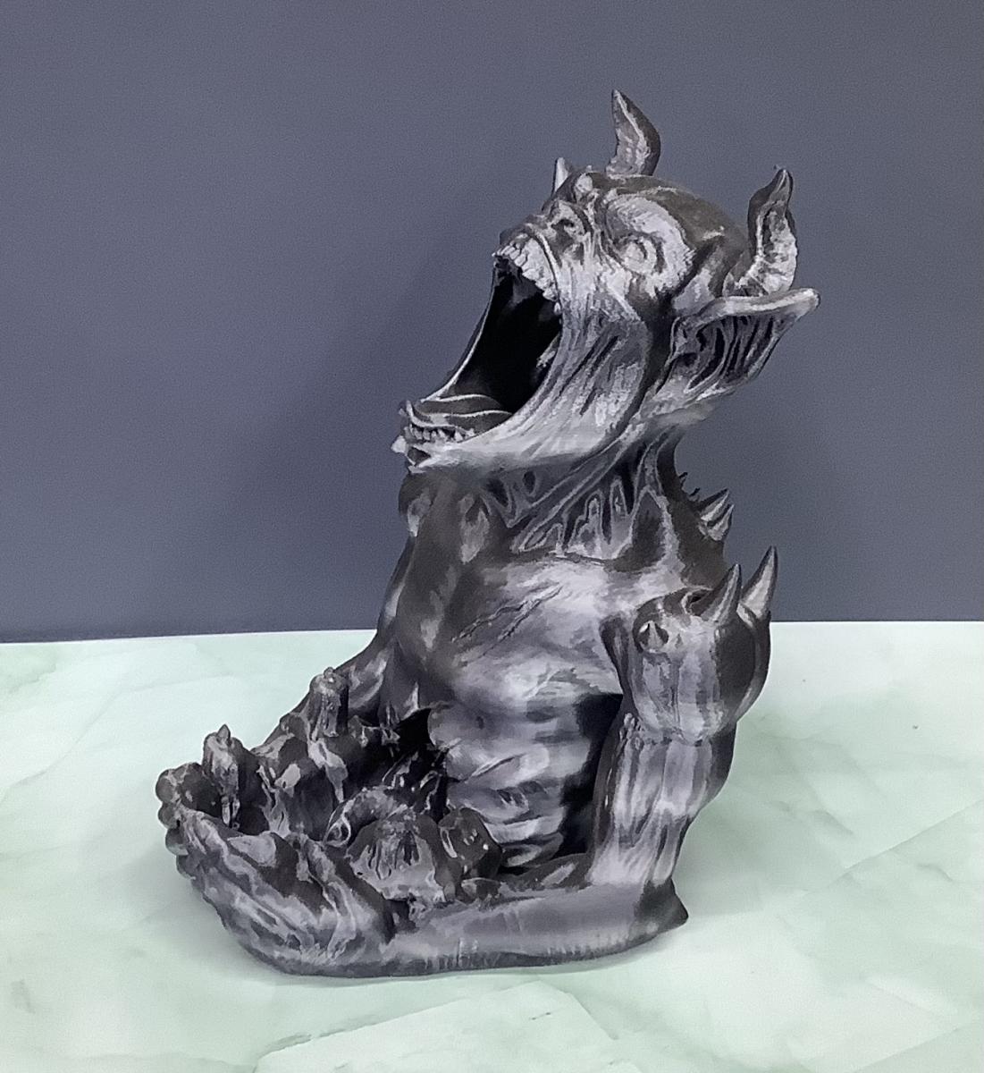 Dice roller randomizing picture