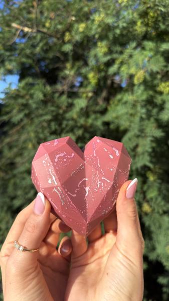 Dubai Chocolate Hearts