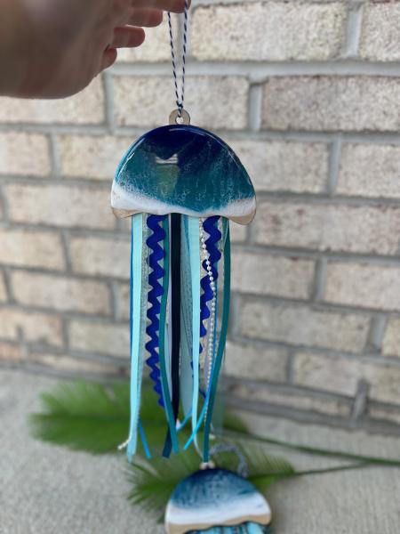 Ocean Resin Jellyfish with Ribbon Tentacles