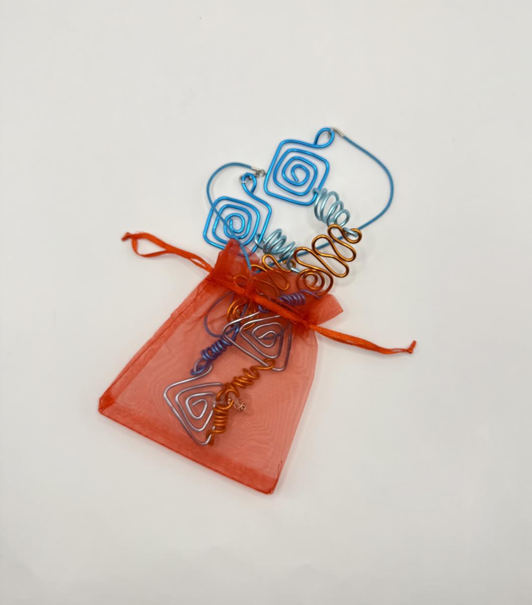 Geometric Eyeglass Chains picture