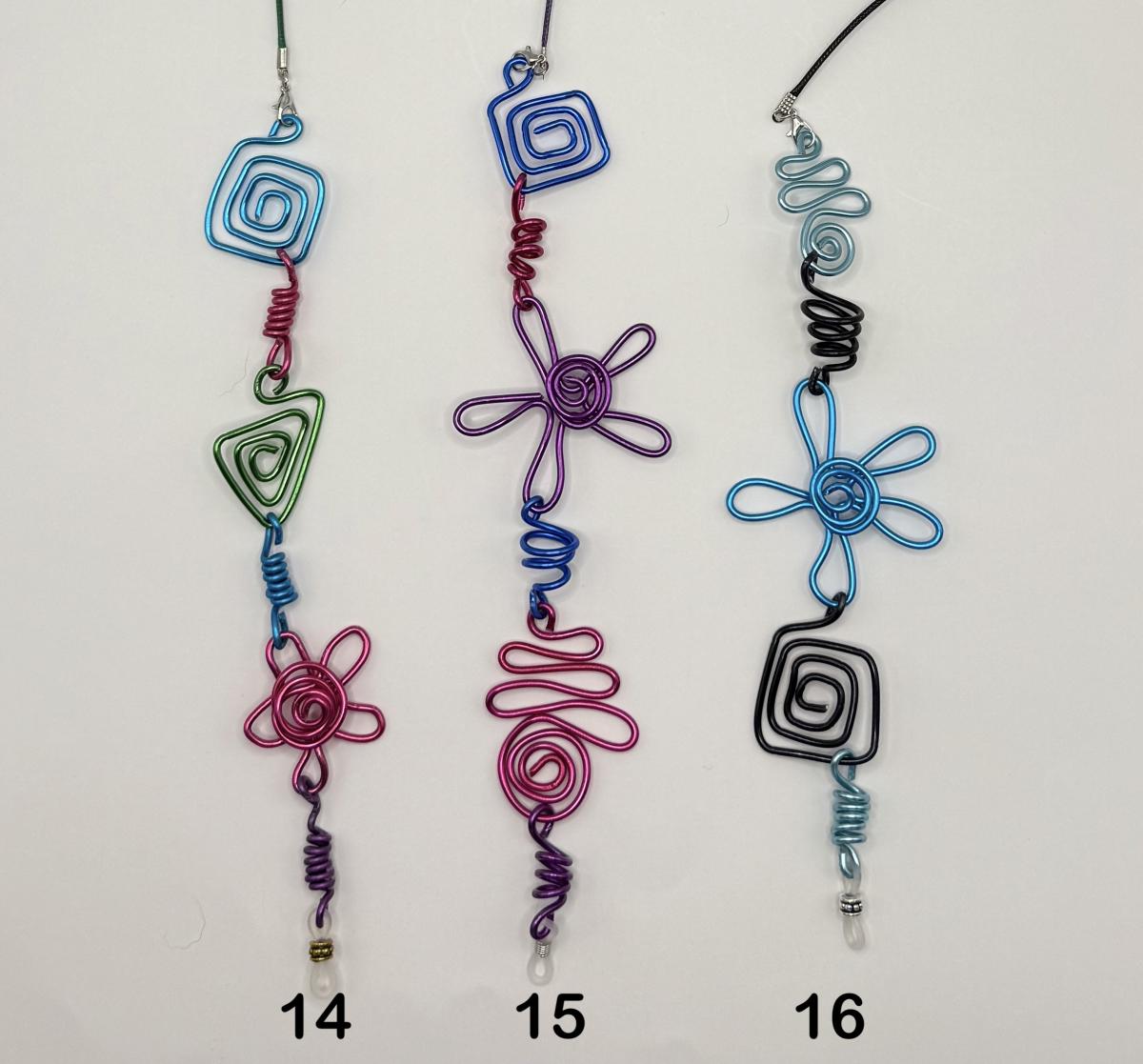 Flower Eyeglass Chains picture