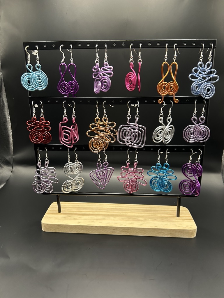 Whimisical Wire Earrings picture