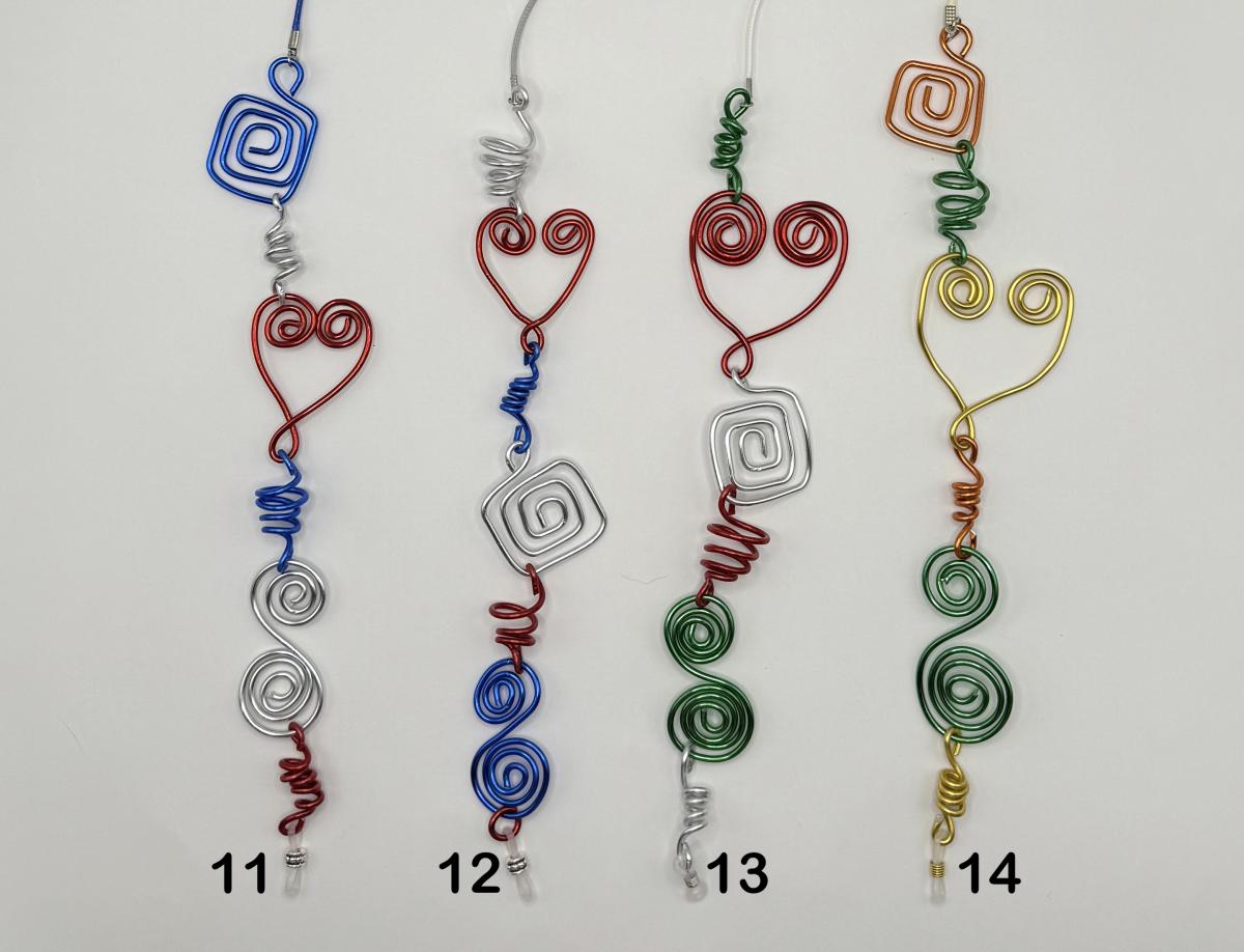 Heart Whimsical Wire Eyeglass Chain picture