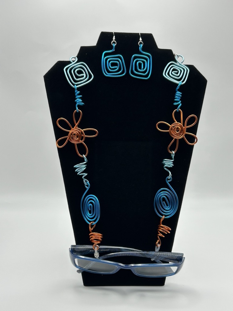 Flower Eyeglass Chains picture