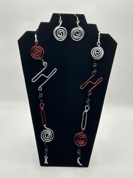 The Ohio State Whimsical Wire Eyeglass Chain