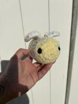 Confetti Bee