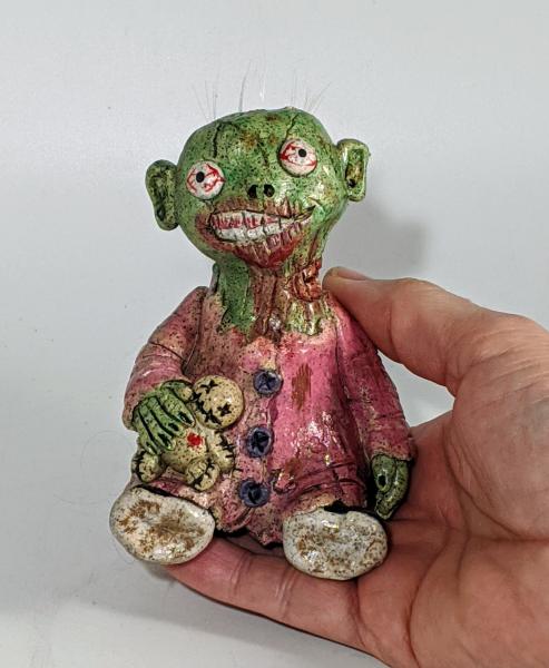 Zombie Girl Incense Burner picture