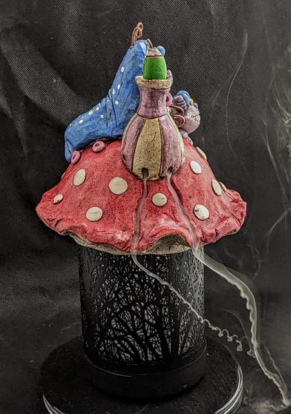 Alice in Wonderland Diffuser Topper picture