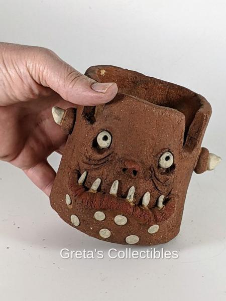 Monster Eyeglass Caddy picture