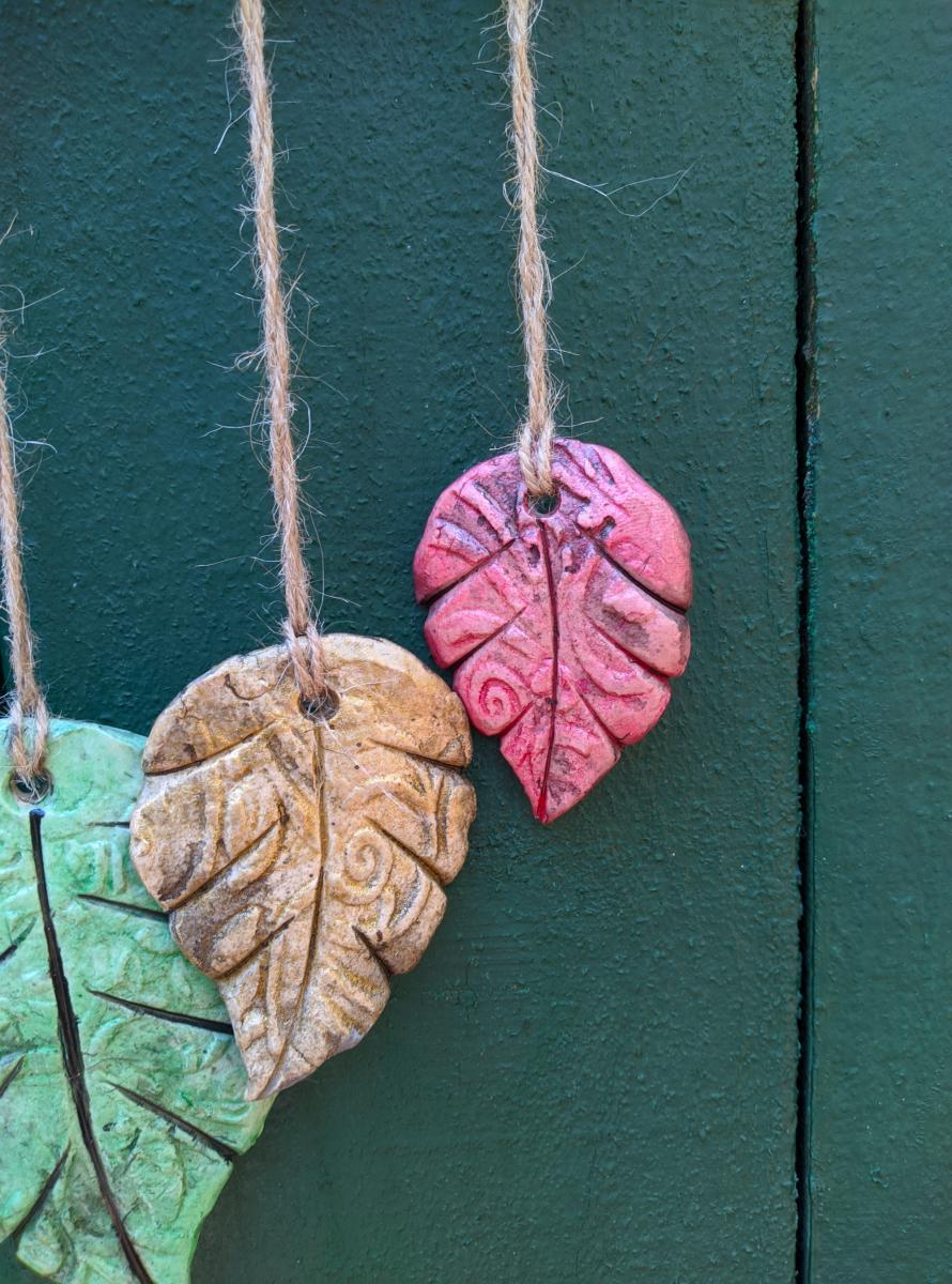 Rustic Fall Leaf Mobile picture