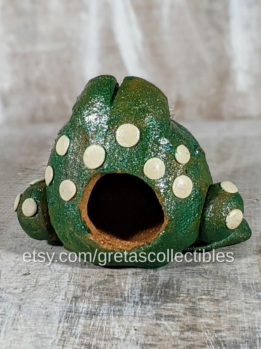Whimsical Green Frog Incense Burner picture