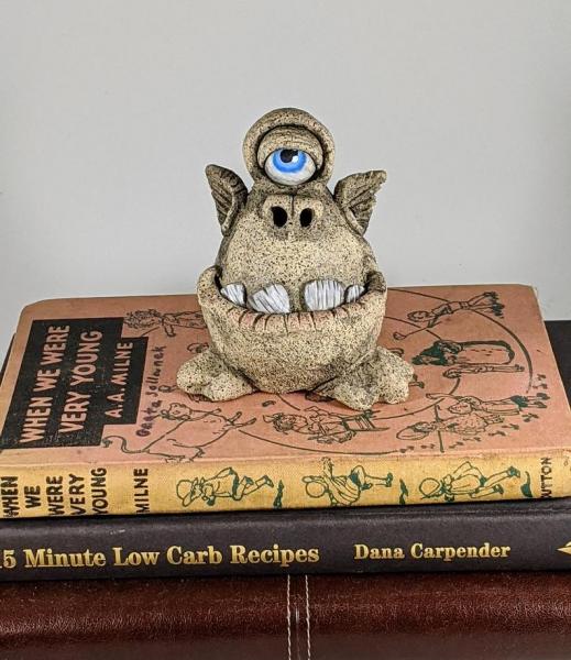 Cyclops Mini Monster Incense Burner picture