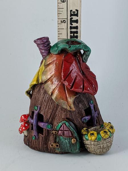 Tree Stump Fairy House picture