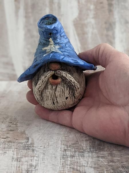 Smoking Blue Wizard Head picture