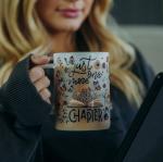 Just One More Chapter Book Lover 17oz Glass Mug with Lid and Straw