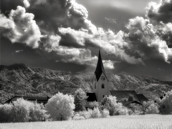 Austrian Church in IR picture