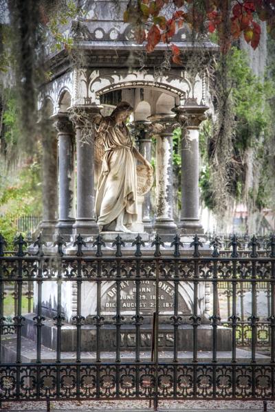Monument, Lives Oaks Cemetery, Selma - printed on 8 1/2 X 11 archival paper
