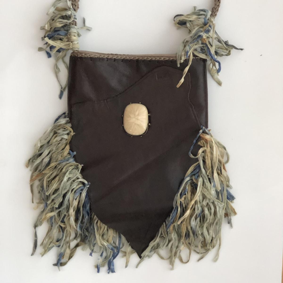 Chocolate Leather with sea grass picture