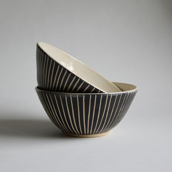 Soup-Bowl-Stripes picture