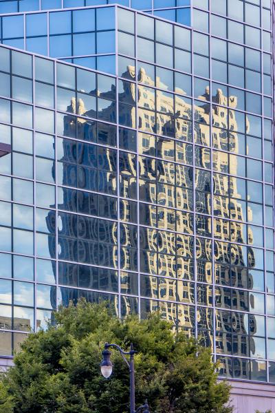 Harbert Building, Reflection