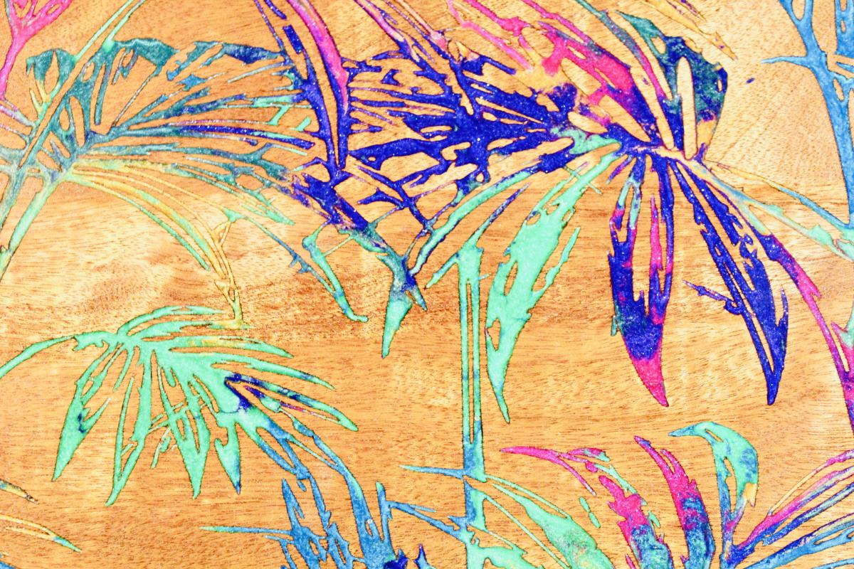 Palms Beach & Boat Table picture