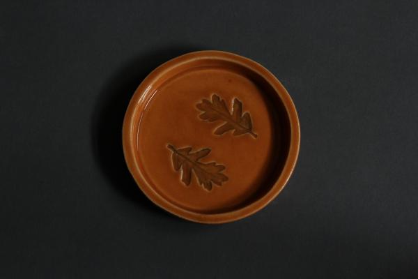 Oak Leaves Small Round Dish
