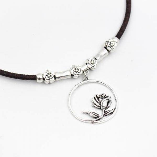 Rose Necklace picture