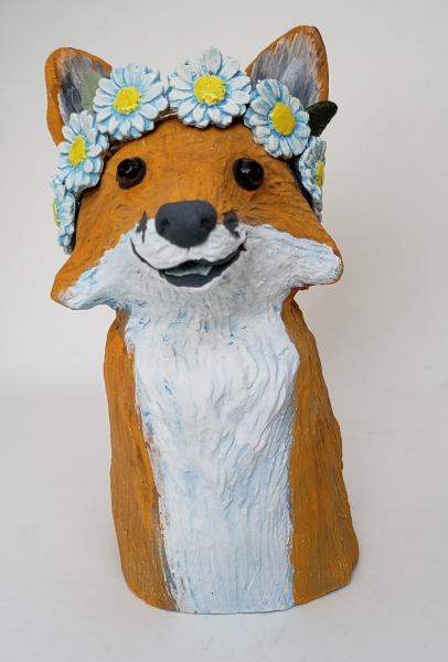 Fanny Fox Wears a Daisy Headband picture