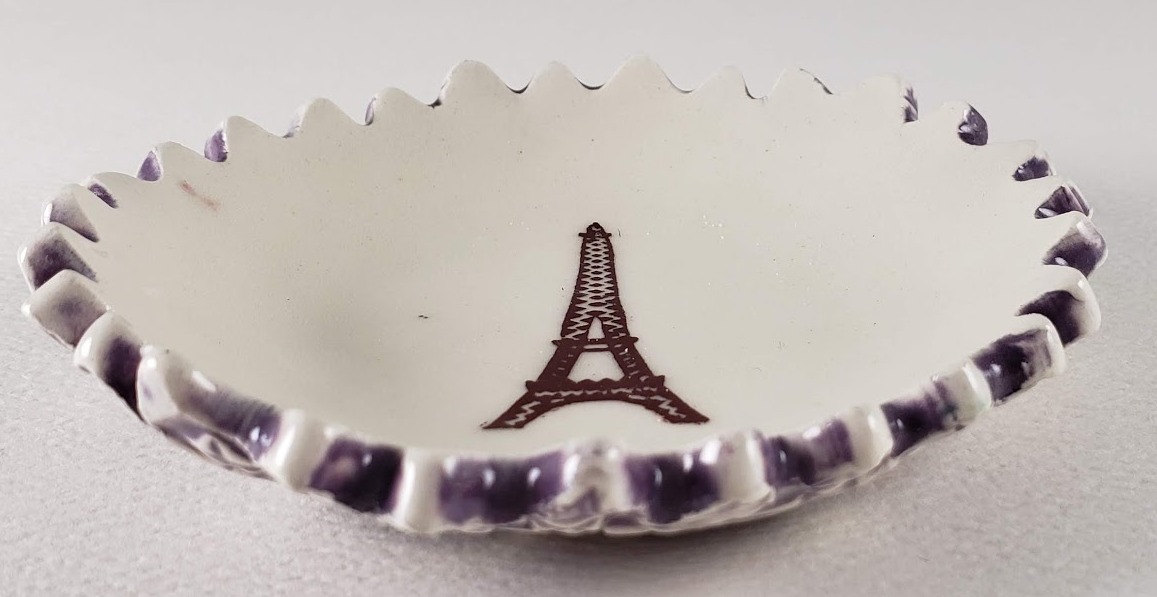 Tiny Plate with Eiffel Tower picture