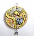 Miniature Art Whimsical Bee Round Medallion